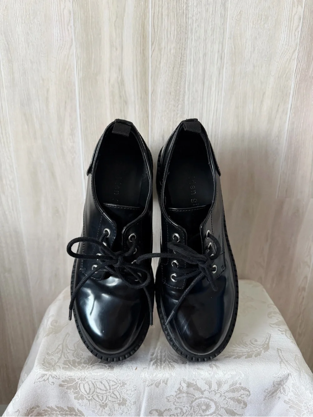 Madden Girl Black Patent Lace-Up Platform boots